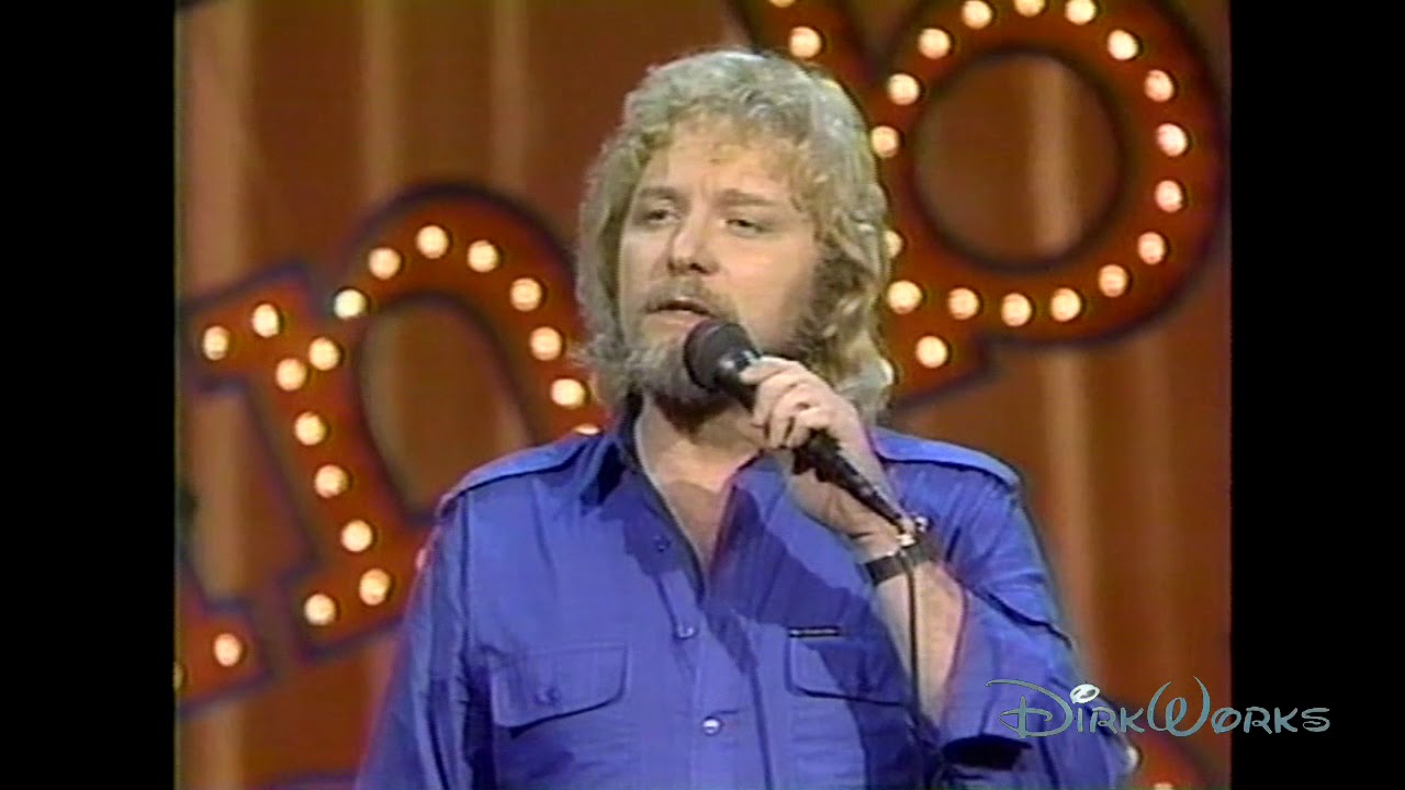 Guarda SONNY FLAHARTY - Ruby's Under His Thumb - You Can Be A Star -1985 su YouTube Guarda SONNY FLAHARTY - Ruby's Under His Thumb - You Can Be A Star -1985 su YouTube