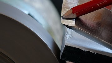 Richard Raffan Sharpening a Skew Chisel