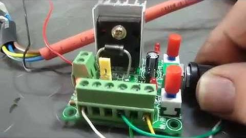 Controlling a stepper motor through a signal generator , Κίνηση σε βηματικό κινητήρα χωρίς PC