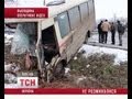 На Львовщине автобус не разминулся с фурой