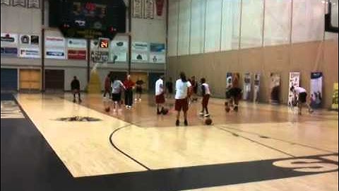 Coach Coach Mike MacKay Presenting at Basketball Manitoba S