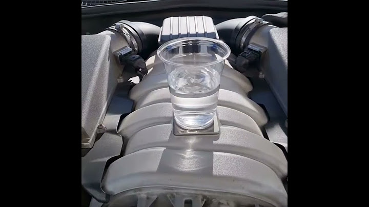 Mercedes-Benz CL 63 AMG M156 engine intake manifold leaking test