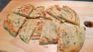 Berbagi resep chong you ping 葱油饼 pancake daun bawang