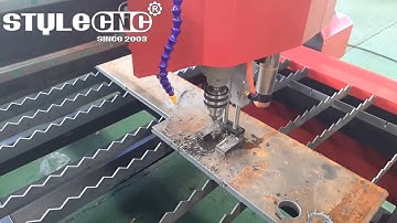 CNC plasma cutting machine with drilling head