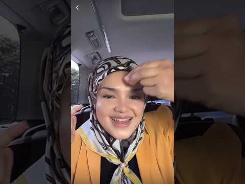 DS Siti Nurhaliza Belanja Senandung Anak Melaka Sambil Touch Up Mekap