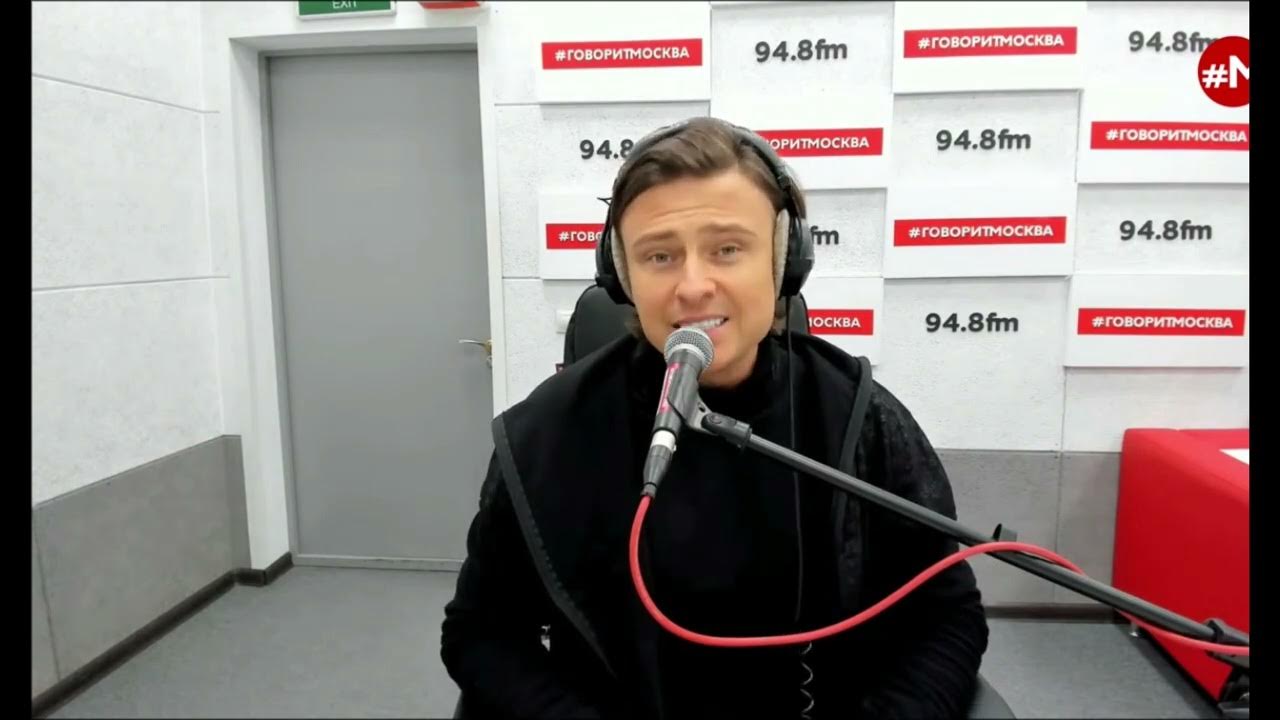 Мьюзик радио. Музыкальные радиостанции. Музыкальные радиостанции. Радио. Студия fm радиостанции.