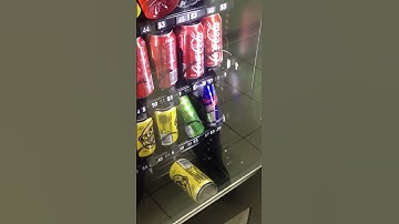Stranded SOLO Can Rescue ... Vending Machine Loses!