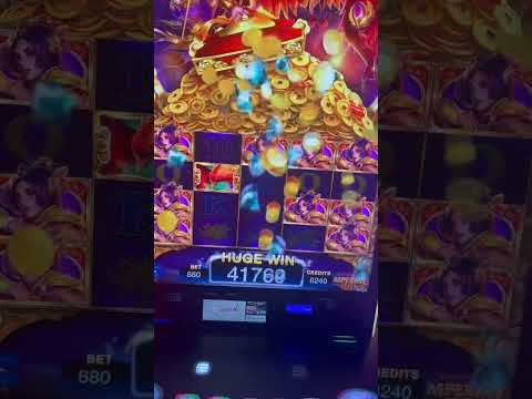Lot 7 Casino Bomber S161