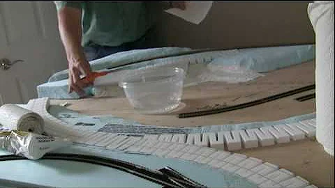 Using Woodland Scenics Plaster cloth - part 1 of 3