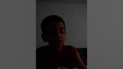 طفل يقرا (سورة النبأ) بصوت رائع