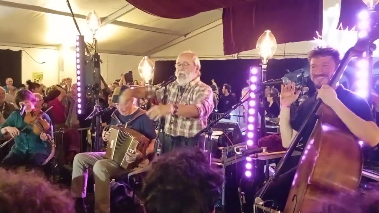 Les 50 ans de Bogue d'Or   Redon.  Fest noz  24/10/2025. Boutillier /James ....