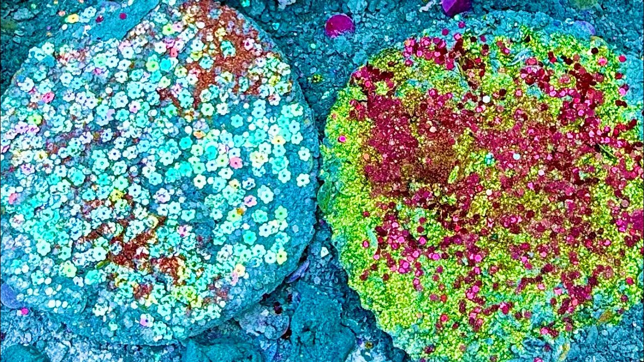 Color me Green! Crispy gym chalk variety asmr crush 