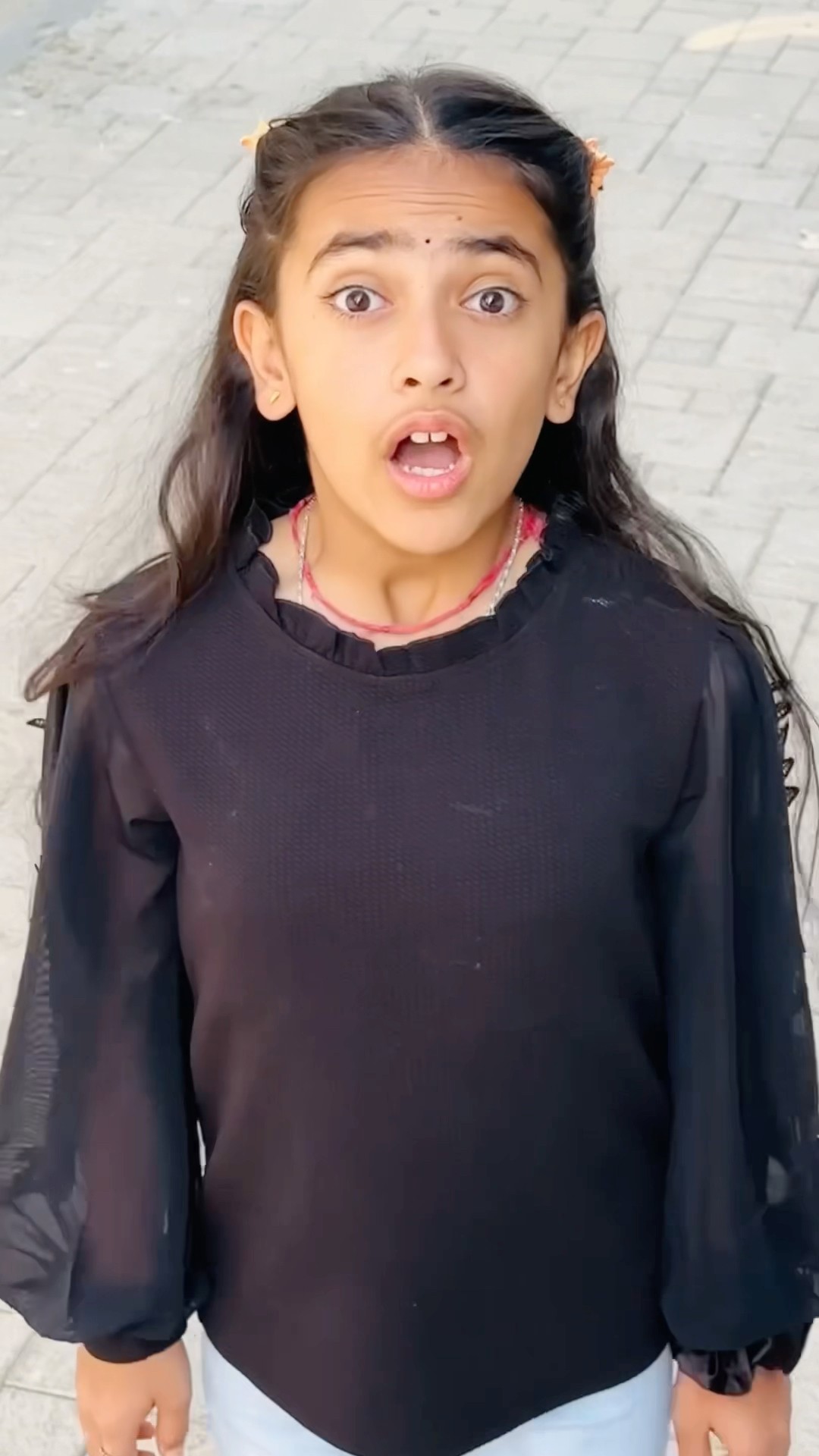 Samayra किसको देखकर डर गयी??? #shorts #samayranarula #funnyvideo #viralvideo