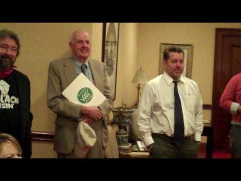 Wendell Berry, Teri Blanton & Kentucky Mountaintop Removal Protesters Sing at the Governor's Office