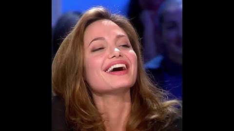 Monica Bellucci Vs anjelina jolie