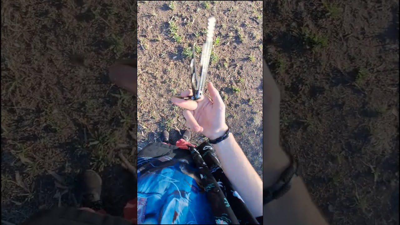 Balisong Trick Tutorial - Scissors - (Intermediate)