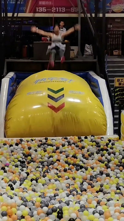 This Trampoline Is😲😲 So Fun! Why Didn't We Just Start Jumping Around Like This When We Were Kids