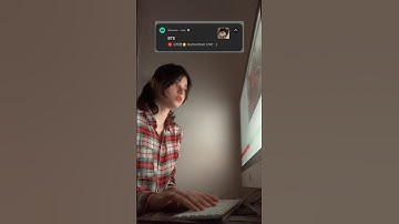 Taehyung Ends his live before we get notification :] #kimtaehyung #bts #btsarmy #weverse