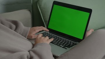 A Man Typing a Laptop (NEW)😱😱😱 TOP GREEN SCREEN OPENING CHROMA KEY VIDEOS (COPYRIGHT FREE)