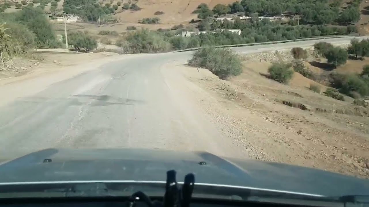 أشغال تهيئة طريق عين الجمعة مكناس