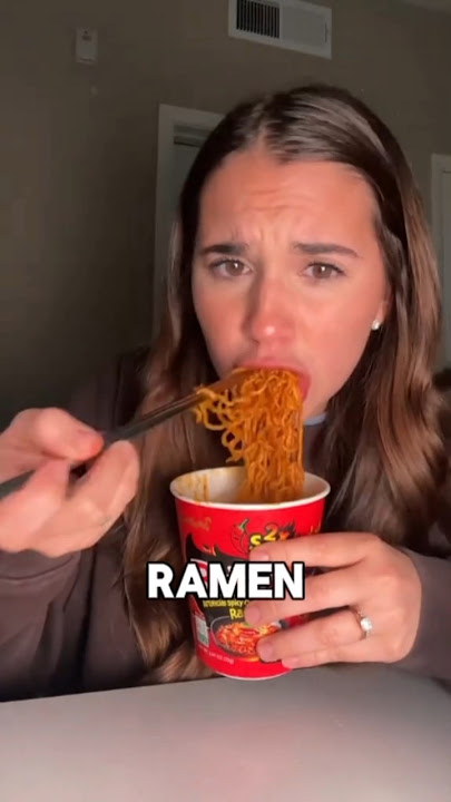 Kejeniusan di Balik Mie Gelas 🤯🍜