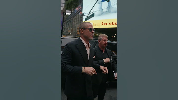 Brad Pitt Arrives For The F1 The Movie Premiere! 🤩