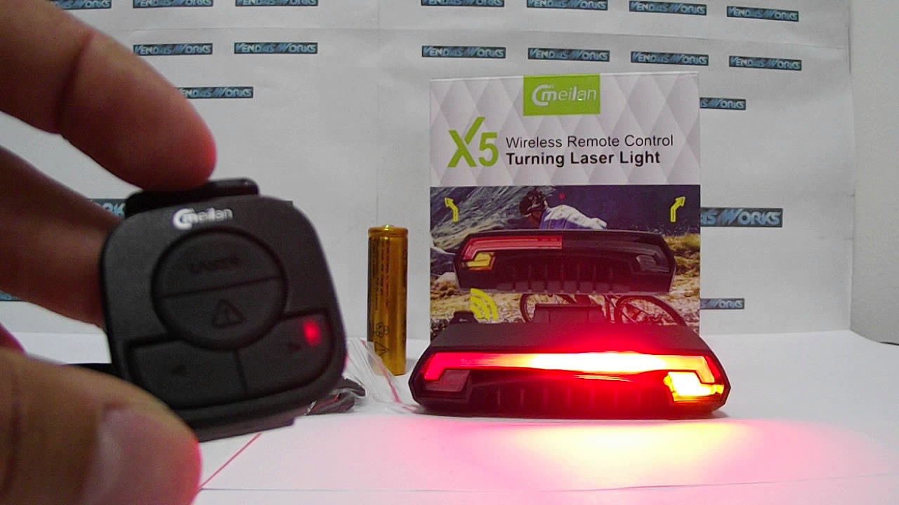 X5   PISCA TRASEIRO COM CONTROLE REMOTO PARA BICICLETA