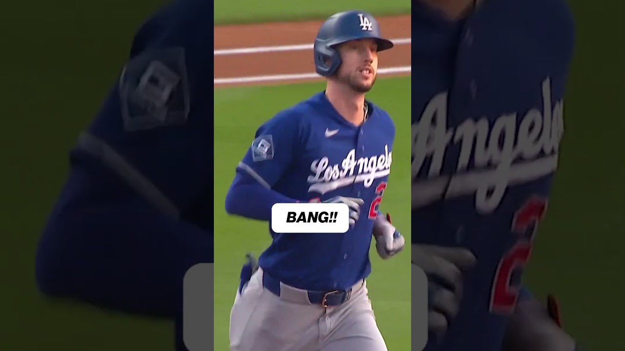 Yesterday, fans welcomed Kyle Tucker back with boos... Today, he gave them a message of his own 🤫