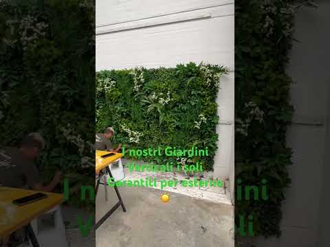 Giardini verticali UVR