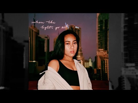 Lara Andallo - when the lights go out (Official Audio)