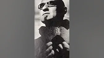 Charlelie Couture Jacobi marchait thumbnail