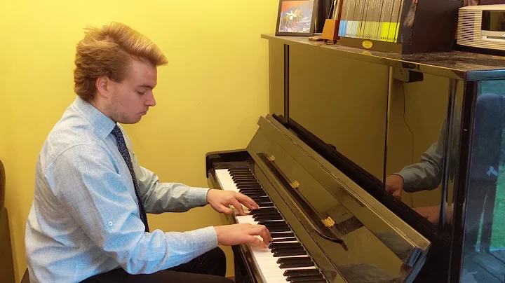 Fur Elise by Beethoven, performed by Sasha