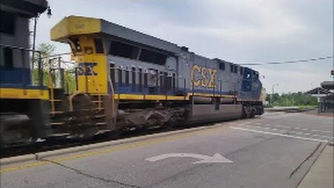 [CSXT]649 AC6000CW & 7495 C40-8 EX-CR Leads Q140-12 NB Through Fay NC & A Nice Doppler Effect