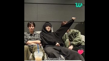 yeongyu really like to tease and flirty each other in live !♥😅😳 #yeongyu #beomjun #beomgyu #yeonjun