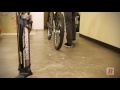This Floor Pump Makes Installing Tubeless Tires Simple
