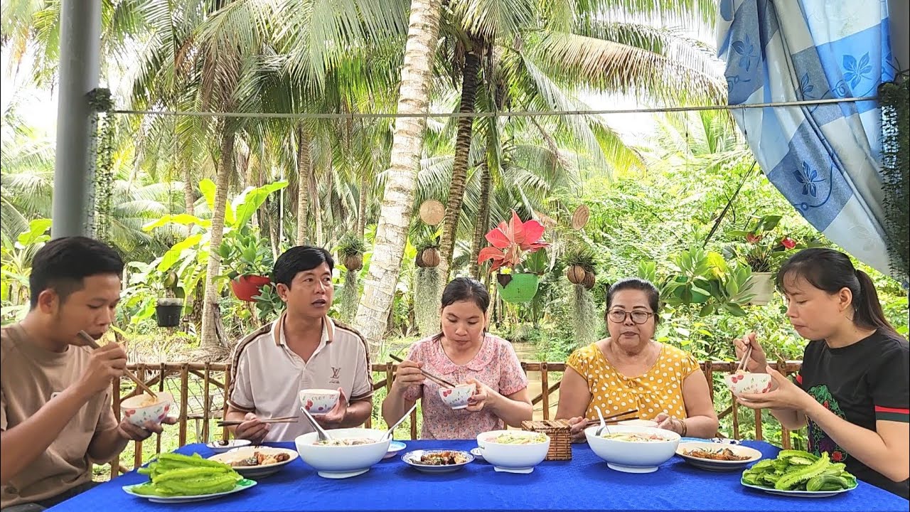 Vài Lời Tâm Sự Trong Bữa Cơm Gia Đình Gửi Đến Cả Nhà Khi Ba Mẹ Già Sắp Nghỉ Hưu |TKQ & Family T 2198