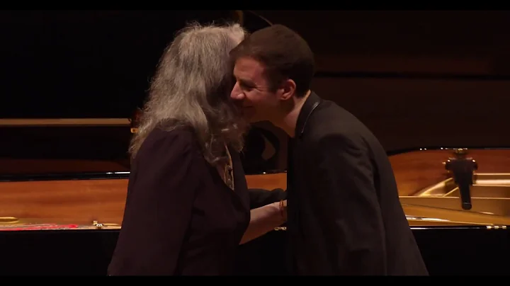 Martha Argerich and Iddo Bar-Shai: Debussy "en bla...