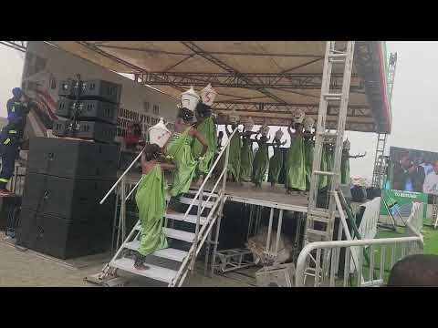 Warundi Wakisherehesha Hafla Ya Uwekaji Jiwe La Msingi La Ujenzi Wa SGR Kutoka Tanzania Hadi Burundi