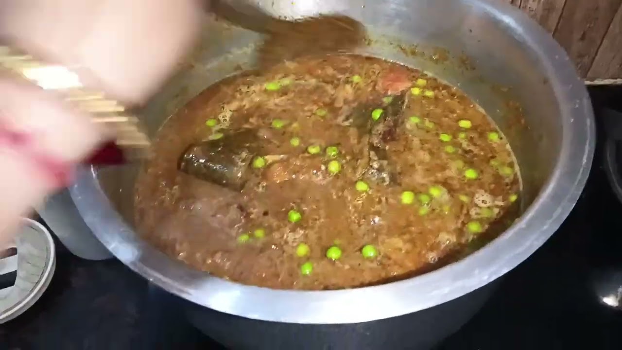 Gaon ke desi suran ki sabji#food #cooking please like and subscribe my channel