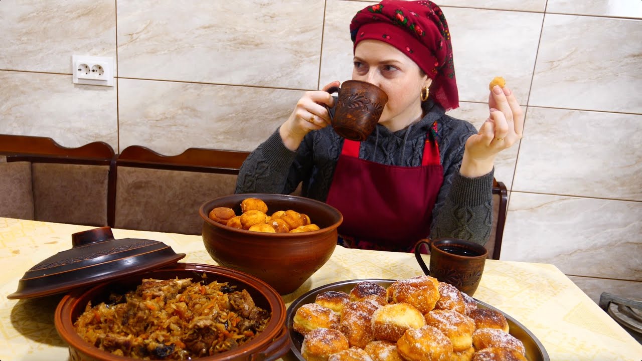 ГОТУЄМО РЕБРА З КАПУСТОЮ та ПАМПУШКИ ЗА СТАРОДАВНІМИ РЕЦЕПТАМИ