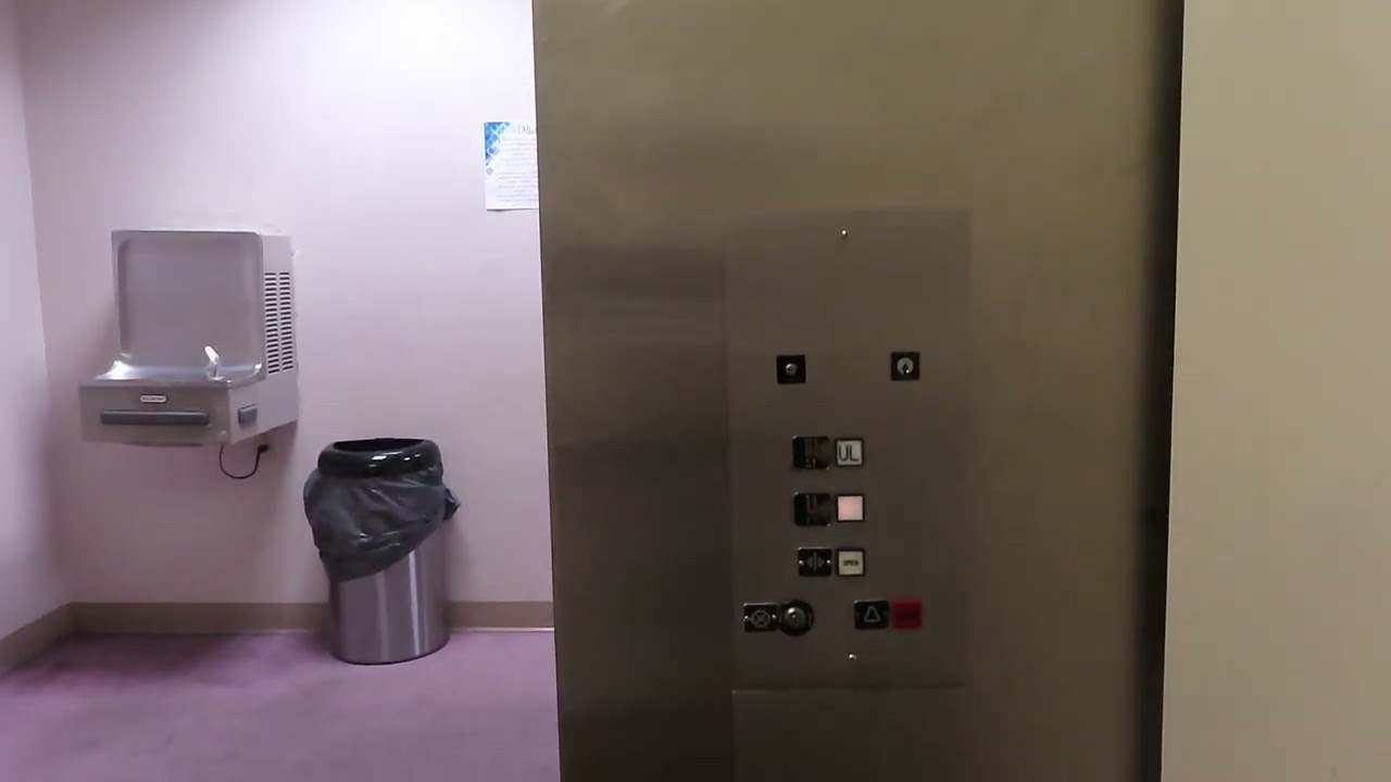 Montgomery Hydraulic Elevator At Dillard's Clearance Center Desert Sky Mall YouTube