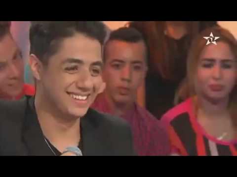 برنامج تغريدة إيهاب أمير يغني مادرنا والو بإحساس عالي