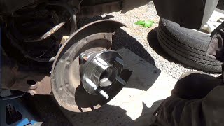 Chevrolet Volt 2014 replace rear wheel bearing and hub