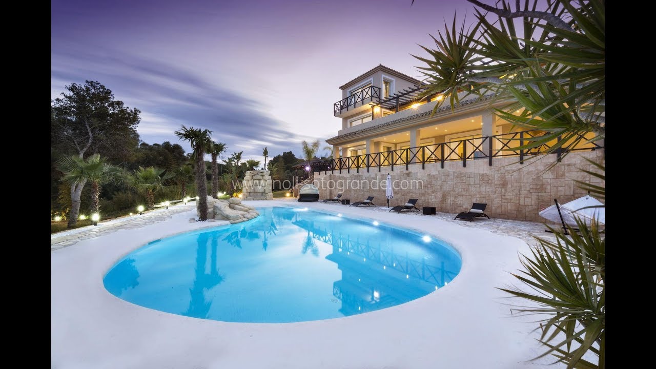 Fantastic villa for sale near Marbella, Spain! Sotogrande Real Estate ...