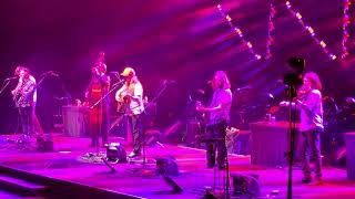 On and On by Billy Strings w/ Ronnie McCoury, Bridgestone Arena, Nashville, TN 2/21/26
