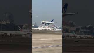 Iran Airline Landing Dxb Airport