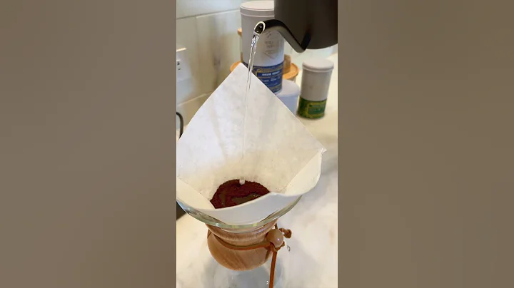 How to use a Chemex to brew pour-over coffee