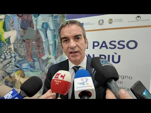 Occhiuto presenta il bando per il sostegno economico alle donne con patologie oncologiche