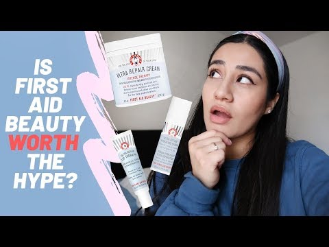 First Aid Beauty Ultra Repair Serum, Cream & Lip Therapy Review-thumbnail