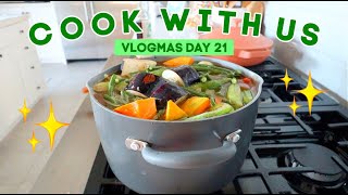 Cook With Us! Filipino Sinigang with Oxtail | Vlogmas Day 21, 2020